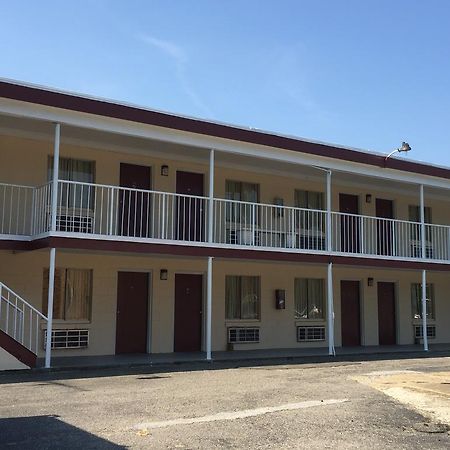 Fort Eustis Inn Newport News Exterior foto